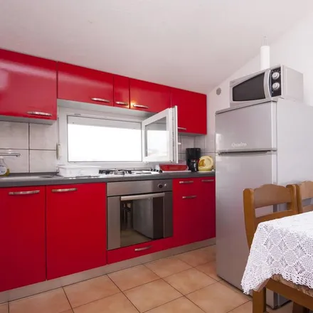 Image 2 - Općina Rogoznica, Šibenik-Knin County, Croatia - Apartment for rent