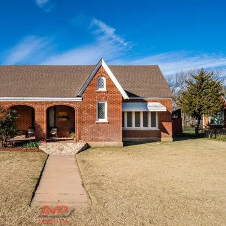 Buy this 3 bed house on 1128 6th Street in Anson, TX 79501