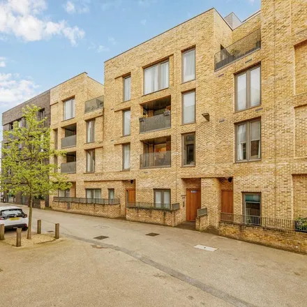Image 2 - 1-21 Narrowboat Avenue, London, TW8 8FD, United Kingdom - Apartment for rent