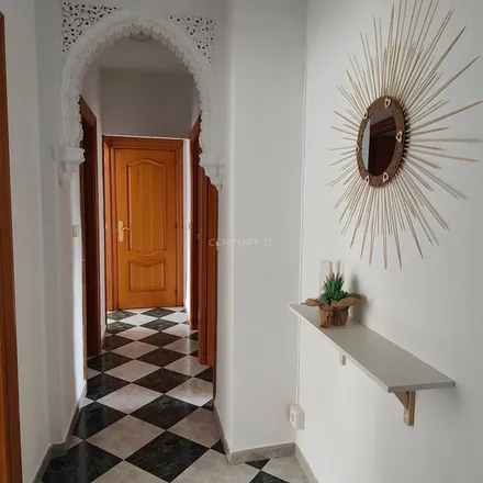 Rent this 3 bed apartment on Calle Tibónidas in 18011 Granada, Spain