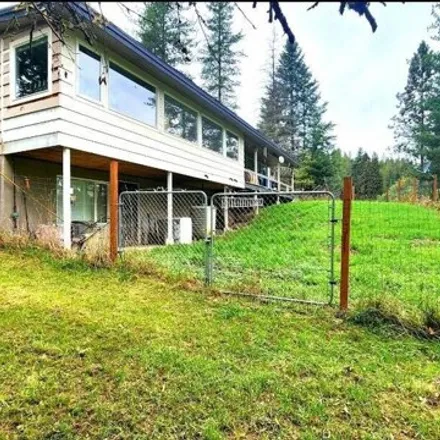 Buy this 5 bed house on 1253 Saint Maries River Road in Saint Maries, ID 83861