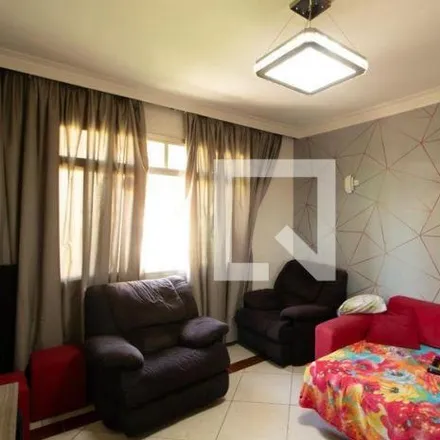 Rent this 3 bed apartment on Rua Mere Maria Arais de Sion in Vila Mazzei, São Paulo - SP