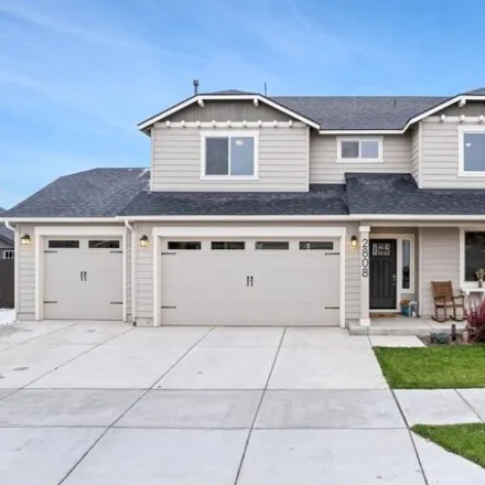 Buy this 5 bed house on 2100 Northwest Spruce Avenue in Redmond, OR 97756