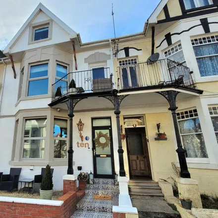 Buy this 6 bed townhouse on Picton Avenue in Porthcawl, CF36 3YY