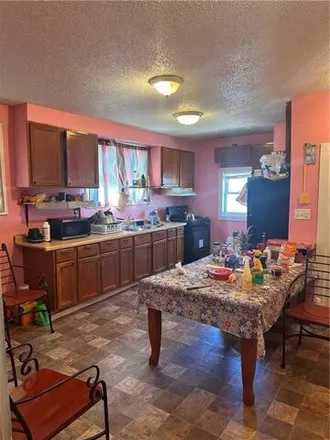 Image 2 - 1044 Fremont Street, Des Moines, IA 50316, USA - House for sale