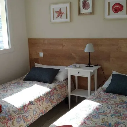 Rent this 4 bed house on Las Palmas de Gran Canaria in Calle Lucas Fernández Navarro, 1
