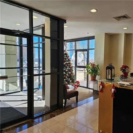 Image 3 - 45 Park Place, City of New Rochelle, NY 10801, USA - Apartment for sale