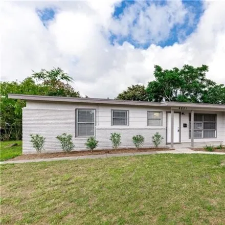 Buy this 3 bed house on 3710 Lincoln Street in Corpus Christi, TX 78415