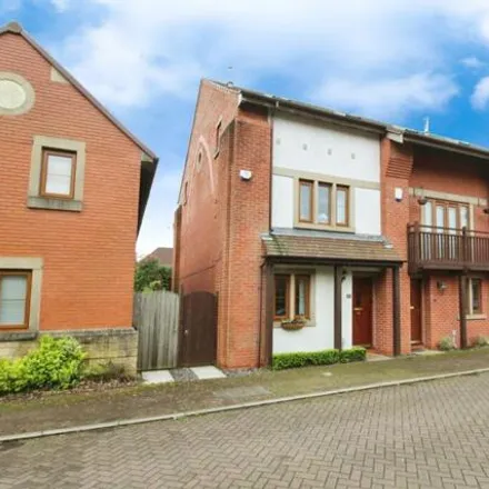 Buy this 4 bed duplex on Wardle Court in Whittle-le-Woods, PR6 7DQ
