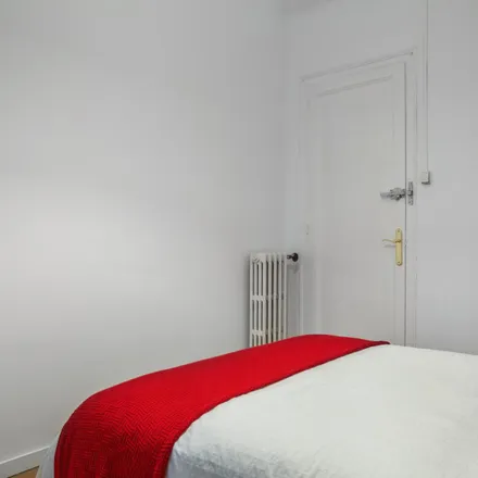 Image 4 - Carrer de València, 592, 08026 Barcelona, Spain - Room for rent