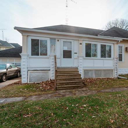 Rent this 2 bed house on 11 West Tiffin Street in Willard, Huron County