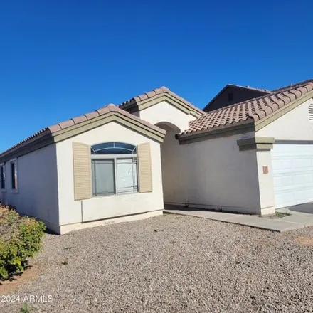 Rent this 4 bed house on 3146 West Huntington Drive in Phoenix, AZ 85399
