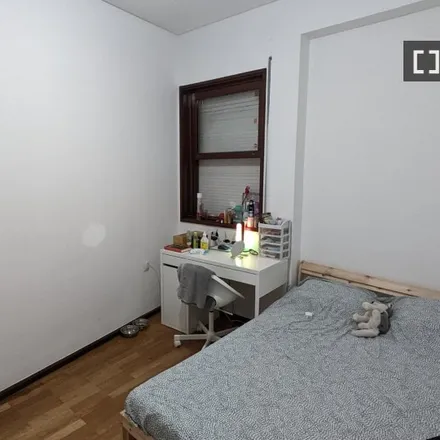 Rent this 8 bed room on Hotel Cristal Porto in Travessa de Antero de Quental 360, 4000-087 Porto