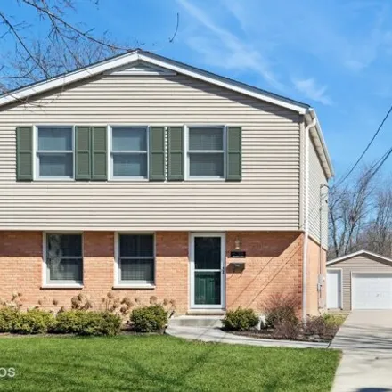 Rent this 3 bed house on 1312 Ridgewood Drive in Highland Park, IL 60035