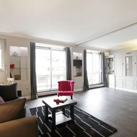 Image 5 - 2 v Place de Mexico, 75016 Paris, France - Apartment for rent