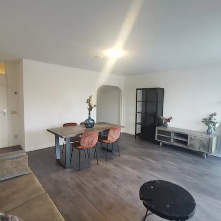 Rent this 3 bed apartment on Klaas Katerstraat 92 in 1069 RT Amsterdam, Netherlands