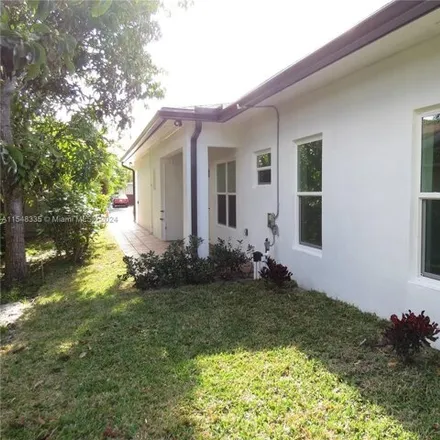 Image 7 - 1667 Southwest 44th Terrace, Broadview Park, Broward County, FL 33317, USA - House for sale