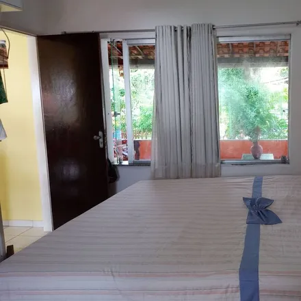 Rent this 5 bed townhouse on Brazil Link in Rua Dias D'Avilla, Barra