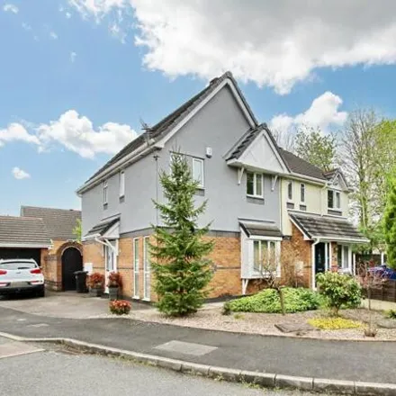 Buy this 3 bed duplex on Clough Bank in Ringley, M26 1BD