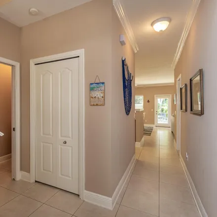 Image 2 - 2244 Hadleigh Hills Court, Navarre, FL 32566, USA - Townhouse for sale