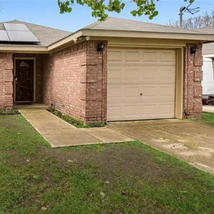 Rent this 3 bed house on 5707 Arlington Park Drive in Dallas, TX 75235
