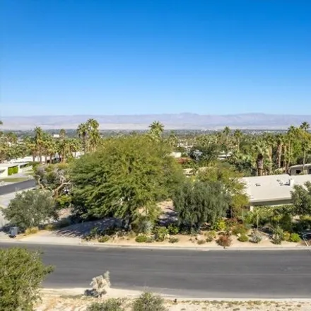 Image 3 - 46348 Desert Lily Drive, Palm Desert, CA 92260, USA - House for sale