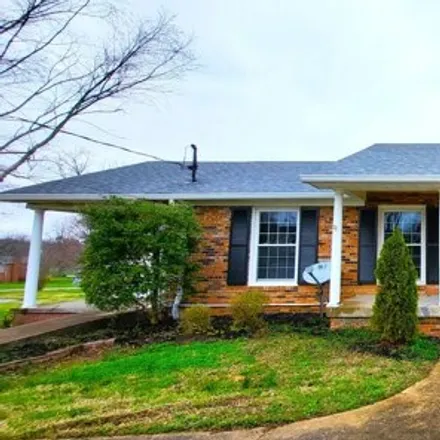 Buy this 5 bed house on 1303 Clearview Drive in Clearview, Mount Juliet