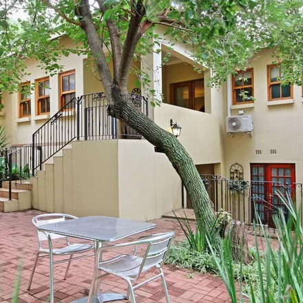 Image 2 - Hillman Street, Johannesburg Ward 106, Sandton, 2052, South Africa - Apartment for rent
