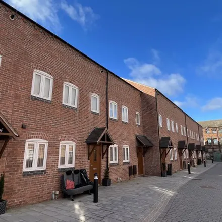 Rent this 4 bed apartment on Coral in Bull Yard, Coventry