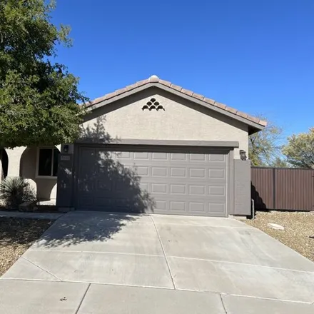 Rent this 3 bed house on 40132 North Bridlewood Court in Phoenix, AZ 85086