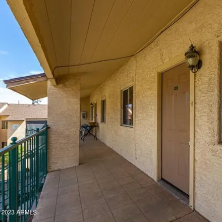 Image 2 - 12440 North 20th Street, Phoenix, AZ 85028, USA - Apartment for sale