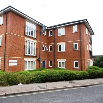 Buy this 1 bed apartment on Empress Road in Luton, LU3 2RF