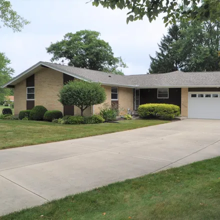 Image 1 - 596 Coach Drive, Miami County, OH 45371, USA - House for sale