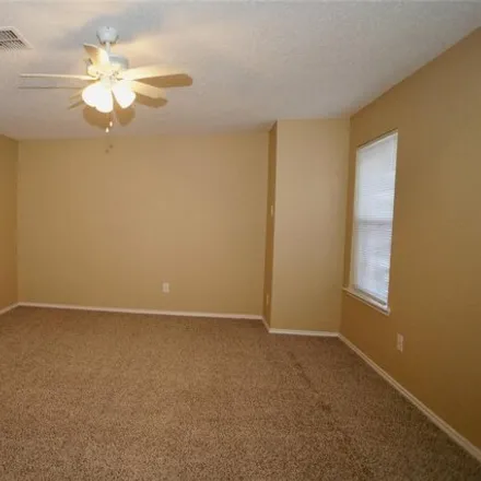 Image 7 - 14878 Bell Manor Court, Balch Springs, TX 75180, USA - House for rent