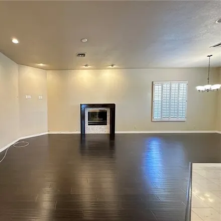 Image 9 - 2030 Bay Hill Drive, Las Vegas, NV 89117, USA - House for rent