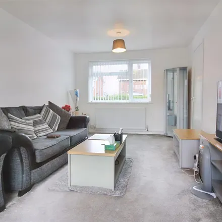 Rent this 3 bed apartment on Coral in High Street, Aylesbury
