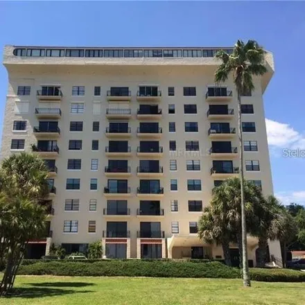 Rent this 1 bed condo on Ciro's Speakeasy and Supper Club in 2109 Bayshore Boulevard, Tampa