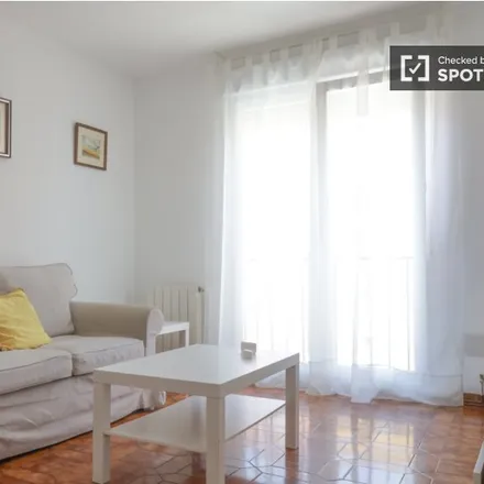 Rent this 2 bed apartment on Calle de Perpetua Díaz in 28026 Madrid, Spain