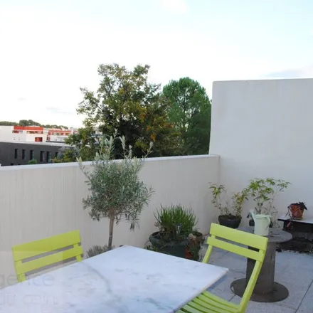 Rent this 3 bed apartment on 16 Boulevard du Jeu de Paume in 34062 Montpellier, France
