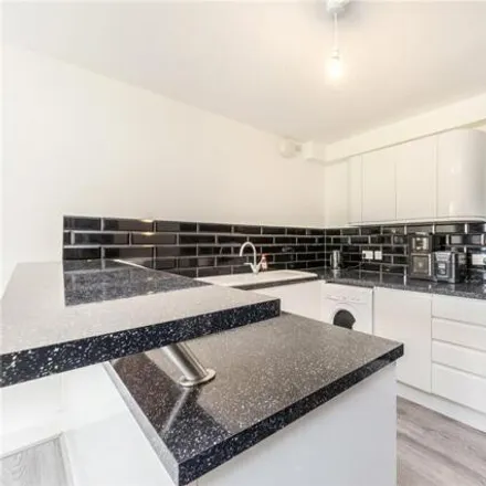 Rent this 5 bed duplex on Garnies Close in London, SE15 6PE