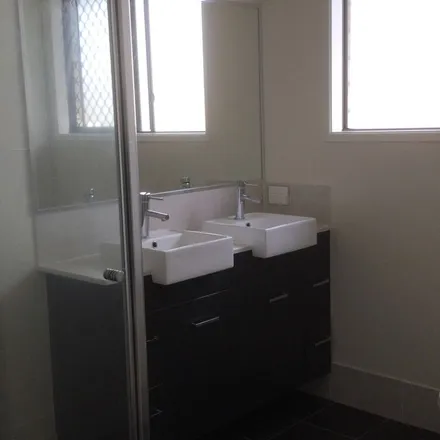 Image 2 - MacPherson Road, Yatala QLD 4207, Australia - Apartment for rent