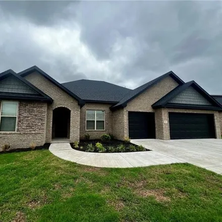 Buy this 4 bed house on Doral Drive in Cave Springs, Benton County
