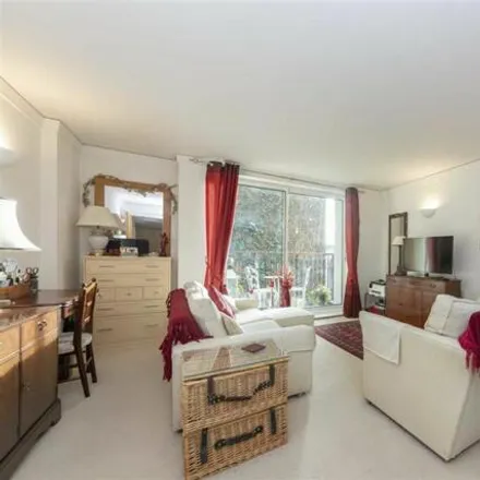 Buy this 1 bed apartment on Tony & Guy Hairdressers in 75B Victoria Street, Westminster