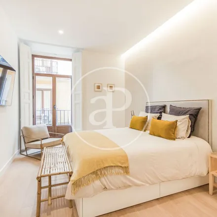 Image 9 - Malatesta, Calle de Coloreros, 5, 28013 Madrid, Spain - Apartment for rent