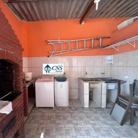 Rent this 3 bed house on Rua Salvador Branco de Andrade in Jardim Pedro Gonçalves, Taboão da Serra - SP