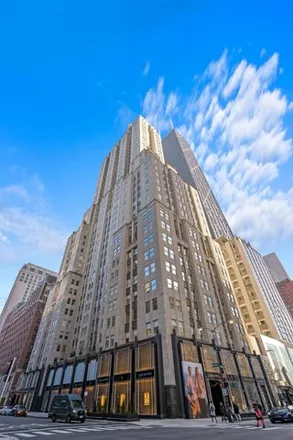 Buy this 3 bed condo on Palmolive Building in 919 North Michigan Avenue, Chicago