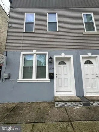 Buy this 2 bed house on 1508 West York Street in Philadelphia, PA 19132