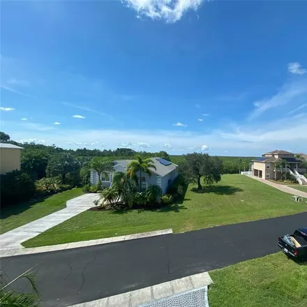 Image 2 - 3020 Sheppards Crook Court, Holiday, FL 34691, USA - House for sale