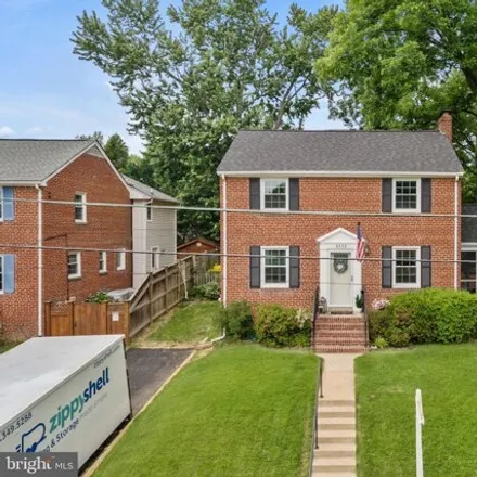 Buy this 3 bed house on 6535 28th Street North in Arlington, VA 22213