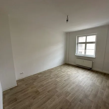 Rent this 3 bed apartment on Karl-Schurz-Straße 35 in 04179 Leipzig, Germany